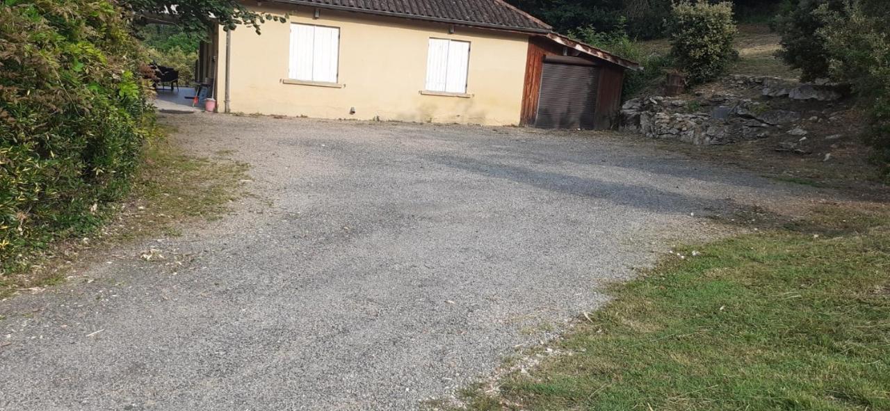 Maison A Vezac 24220 Buitenkant foto